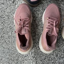 Women’s Adidas ultra Boost