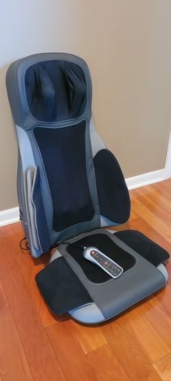 Brookstone S8 Massaging Seat Toper