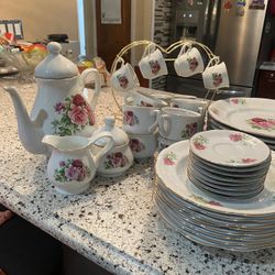 Baum Brothers Tea And Plate Set