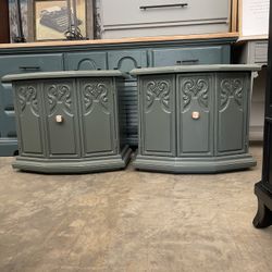 Green, Solid Oak Side Table Read Ad 