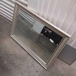 29x41 Wall Decor Mirror 