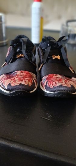 Ted Baker Sneakers