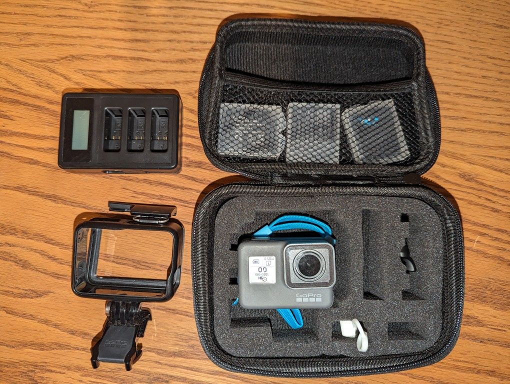 GoPro Hero 5 With Extra Batteries