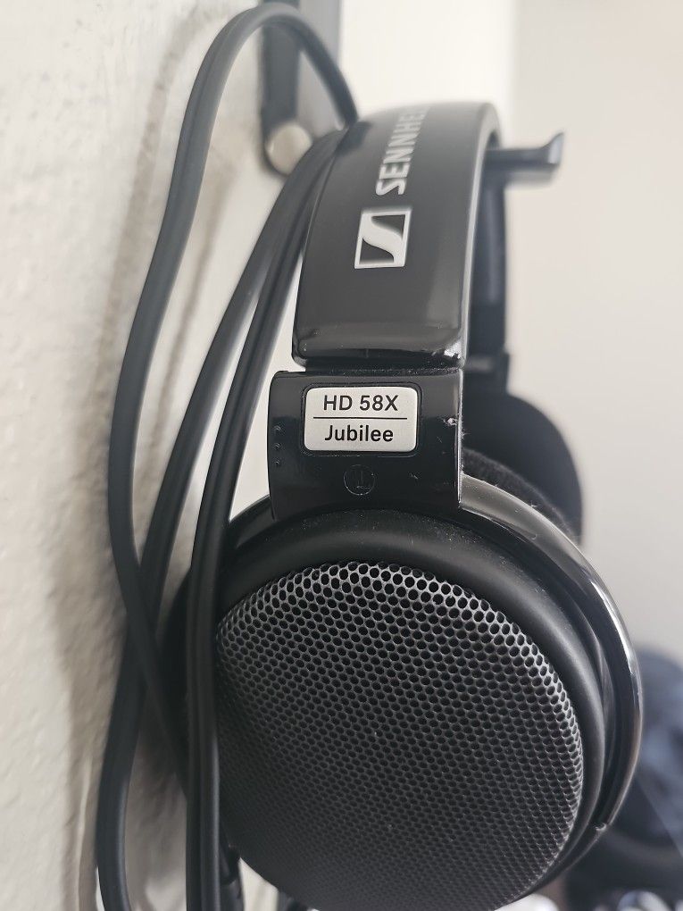 Sennheiser HD 58x Jubilee Headphones - Like New, Barely Used (<10hrs)