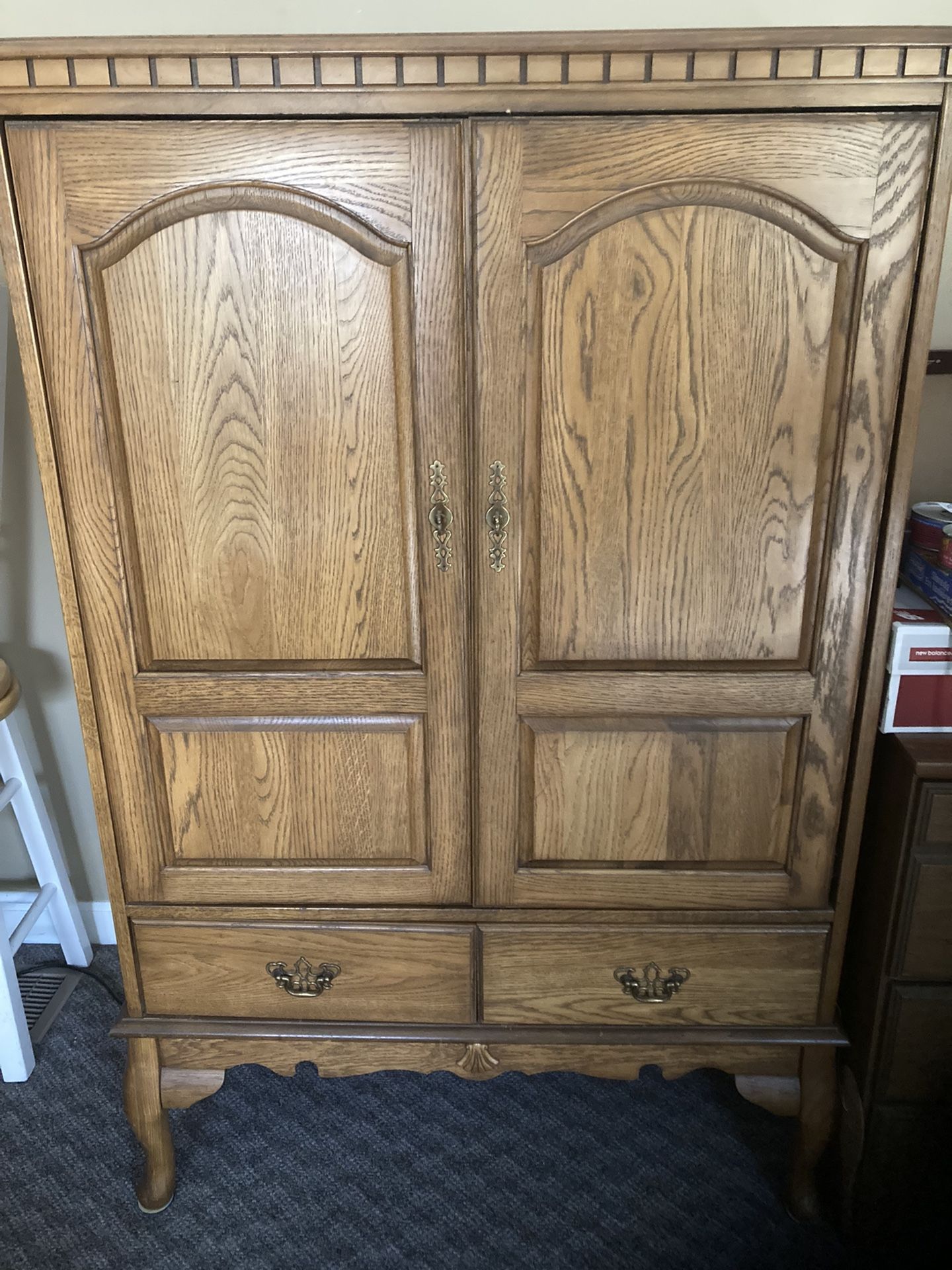 Solid oak TV Cabinet