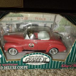 Collectors 1940 FORD DELUXE COUPE 