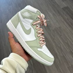 Jordan 1 Seafoam