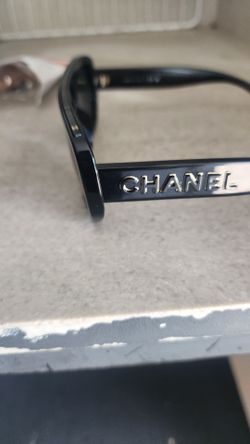 Chanel  shades