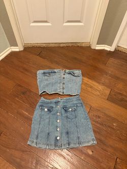 2 piece Jean set size large