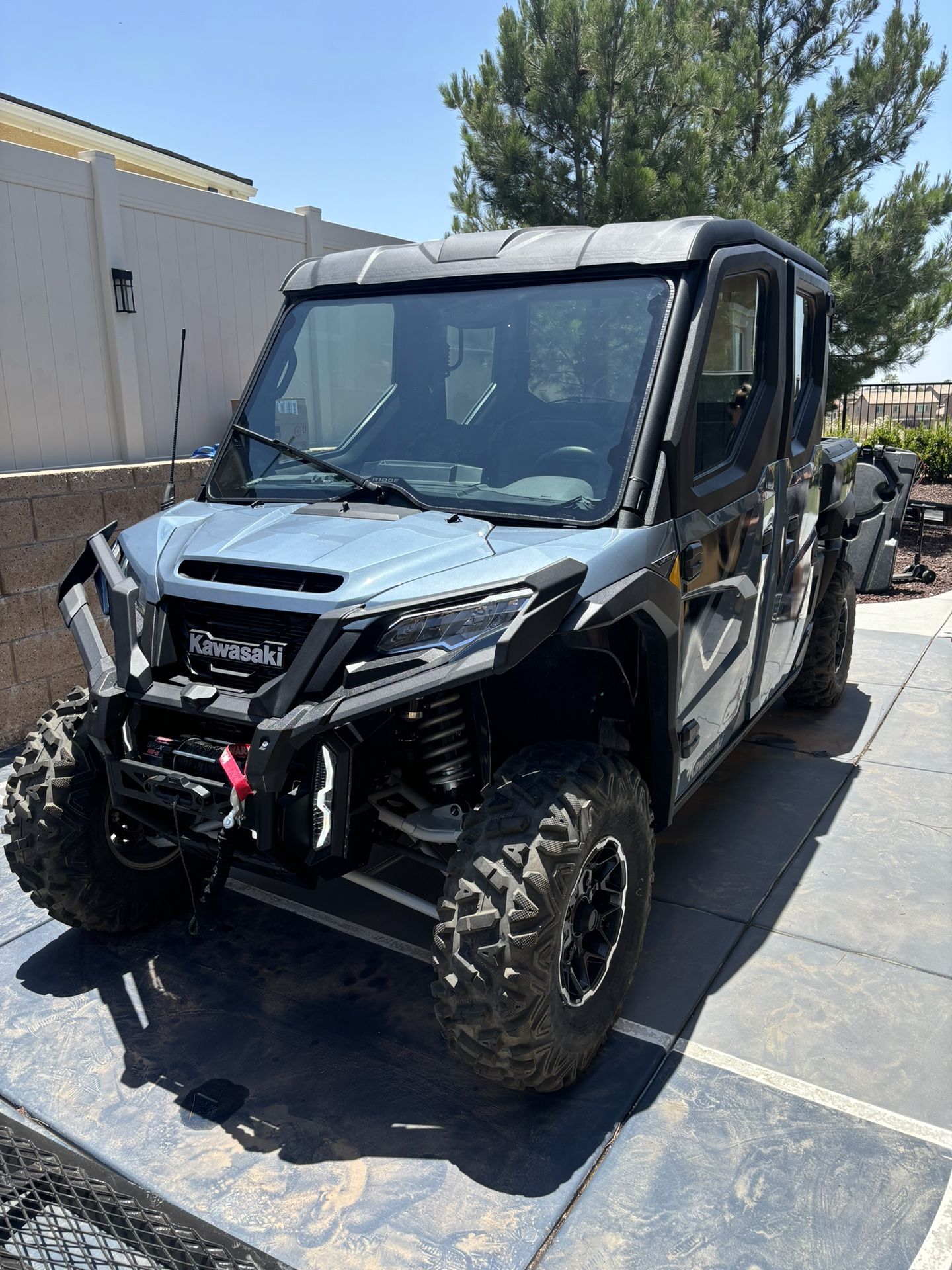2025 Kawasaki Ridge Crew XR LIMITED PRACTICALLY NEW