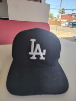Snap back official  baseball cap
