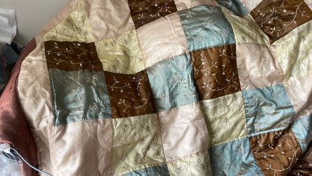 Beautiful Bedspread King Size