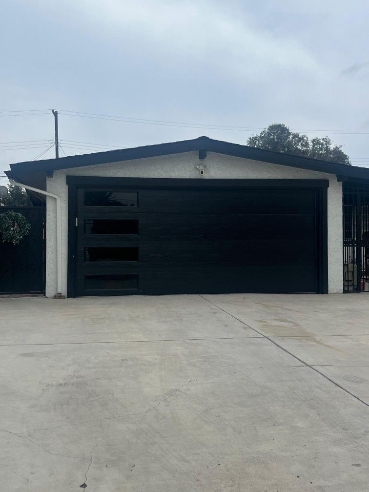 Garage Door 