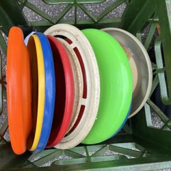 Frisbees 