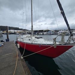 30 Ft C&C Yaught Sail Boat 
