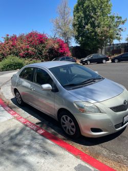 2012 Toyota Yaris 1.5L