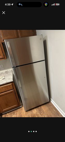 GE Refrigerator