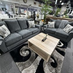 2 Pc Sofa And Loveseat 