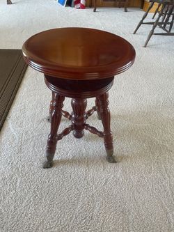 Antique claw foot adjustable puiano stool