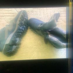 Faux Fur Lined Sueded Winter Sneaker 