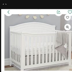 Convertable Baby Crib New White $150