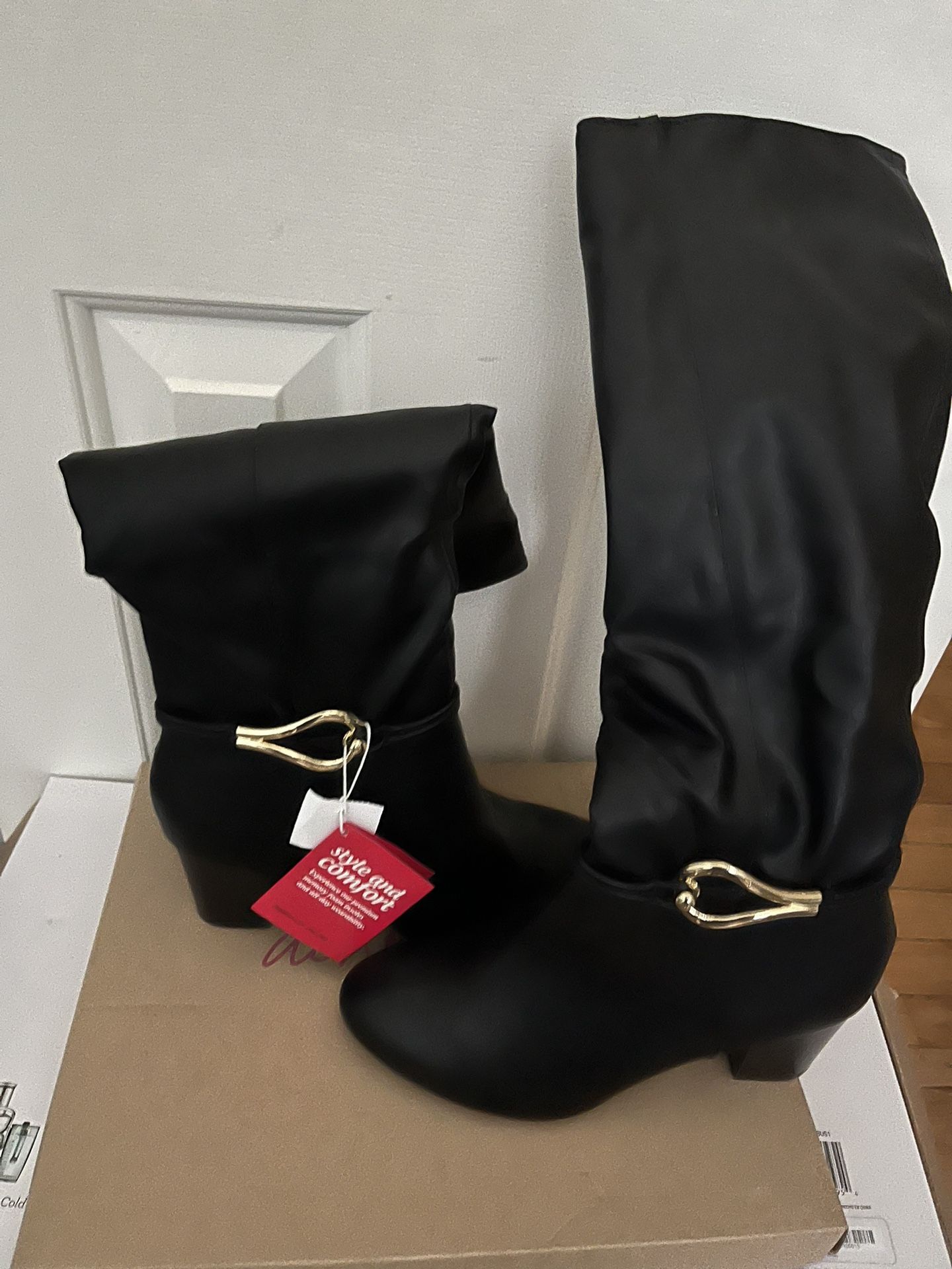 Black Boots Size 9