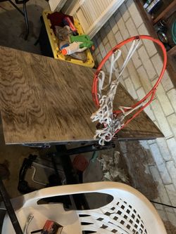 Basketball hoop