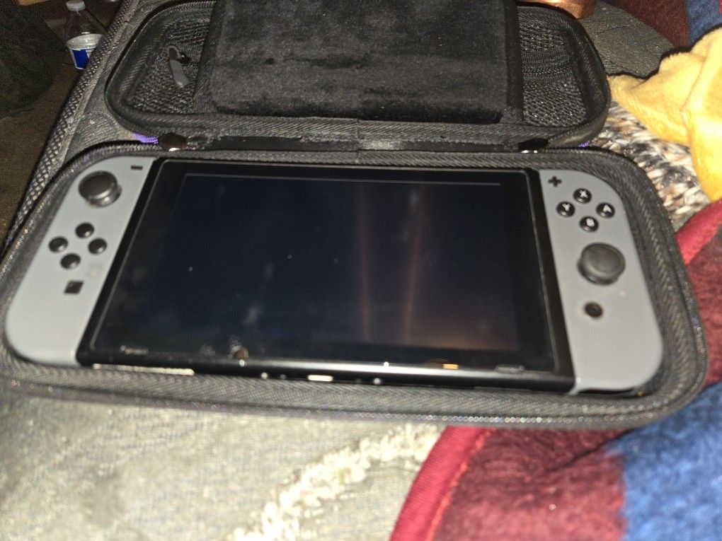 Nintendo Switch With Game