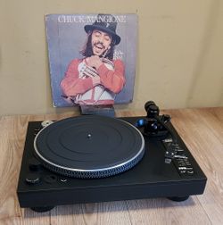 Vintage Numark TT 2400 Professional Turntable Mint Cond Sounds Great