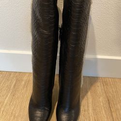 Authentic Preowned Giuseppe Zanotti snakeskin leather boots size 8 1/2