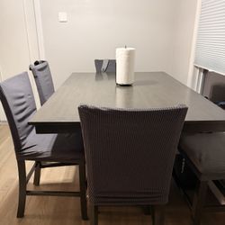 Dining Room Table 