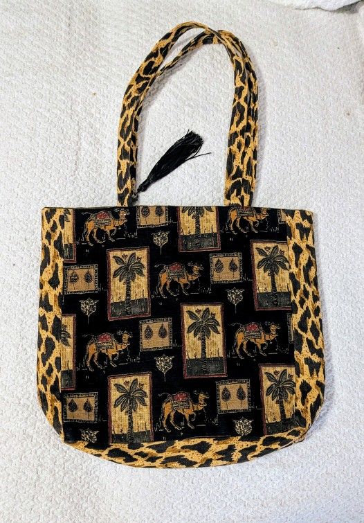 Bag Tote Bag Reversible Camels Palm Trees One Side Green Gold Squares Inside