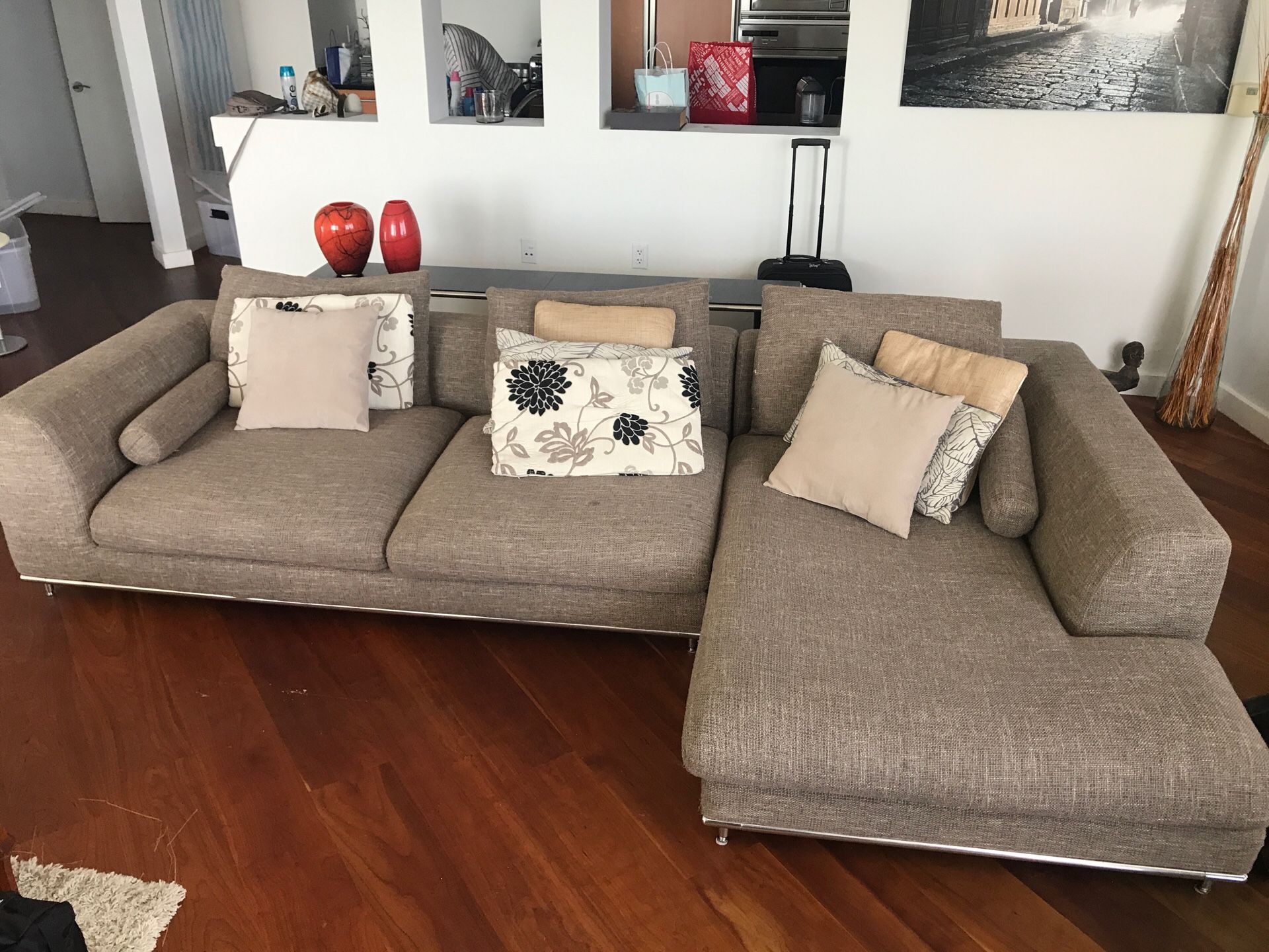 CB2 Couch for Sale in Miami Beach, FL OfferUp