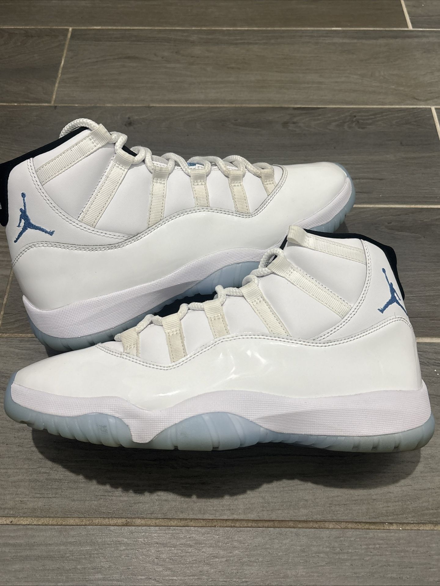 Size 10 - Air Jordan 11 Retro 2024 Legend Blue / Columbia 8.6/10🧼🧼