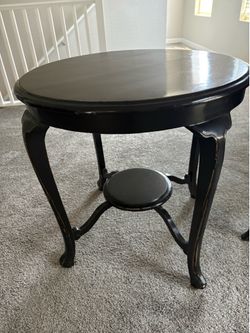 2 Black Lacquer Tables