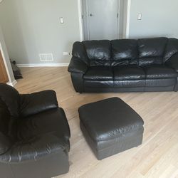 Genuine Black Leather 4 Piece Sectional Set Excellent Condition 