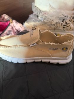 Brand New Women’s Shoes