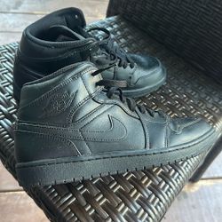 Nike Air Jordan 1 mid 