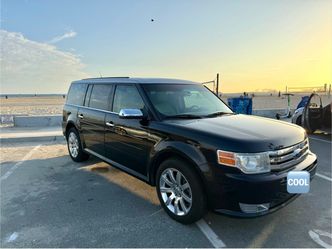 Ford Flex SUV – Black with Chrome Trim200