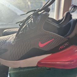 Nike Air 27c Size 6Y