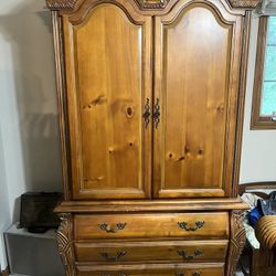 2piece Armoire. 2 Matching Dressers And Night Stand