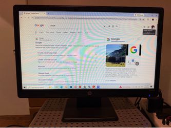 HP W2072a 20” LCD Monitor w/ Stand - Tested & Working