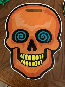 Skull Shaped Bags… Halloween, Trick Or Treat, Trunk Or Treat