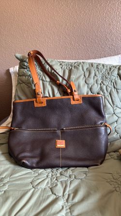 Rooney & Burke hand bag