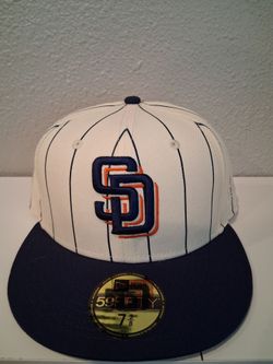 MLB New Era San Diego Padres 59fifty Fitted Hat 7 3/8  $35