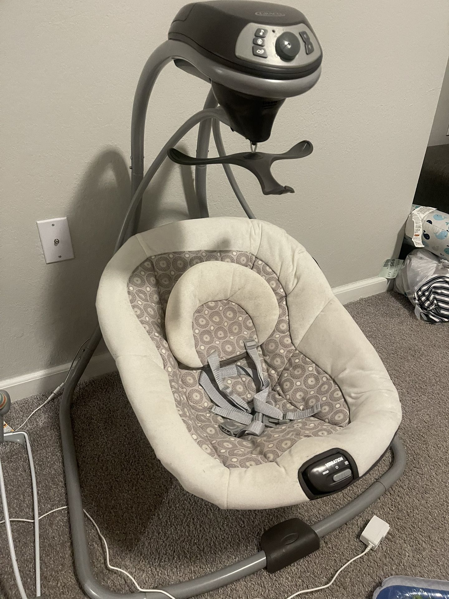 Baby Swing GRACO BRAND NEW