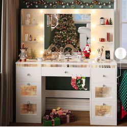 White Make Up Vanity