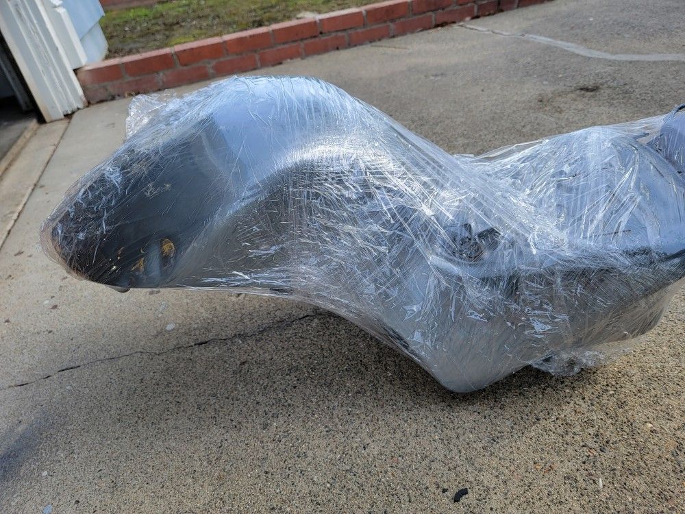 2006-2012 KAWASAKI Zx14 Fuel Tank