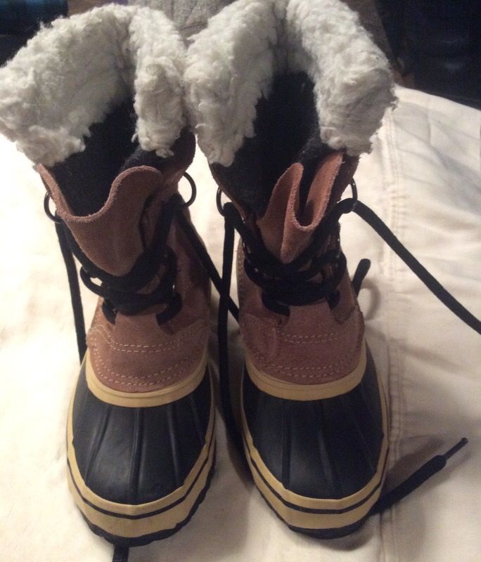 Kids snow boots