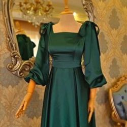 Prom evening dress Emerald Green New 